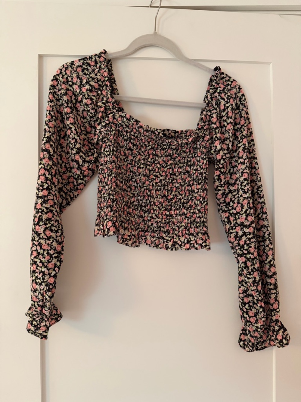 NWT forever 21 smocked body floral print cropped top